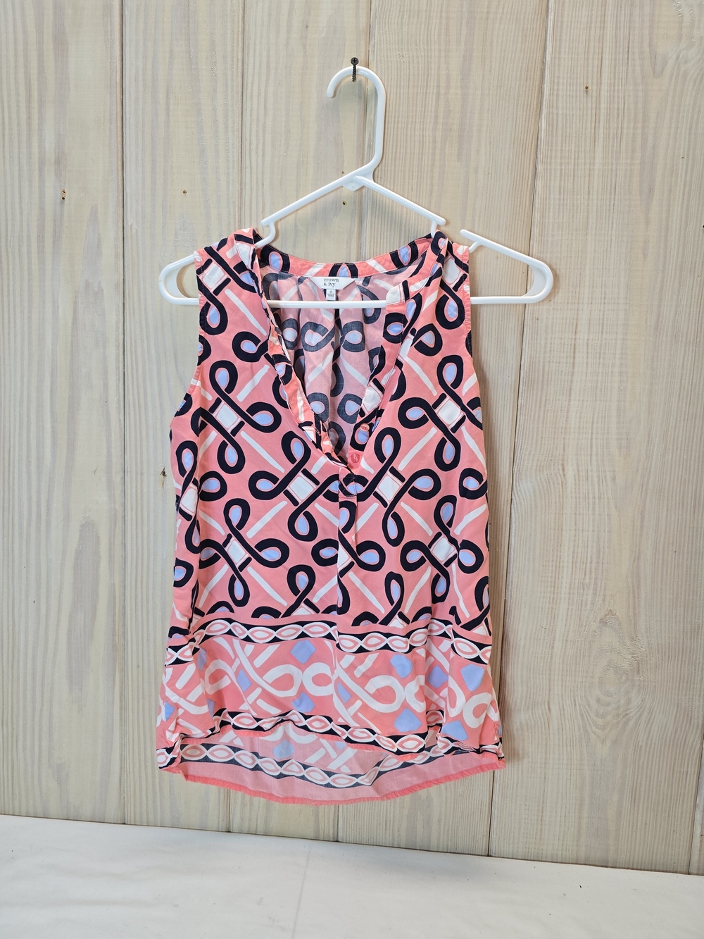 crown & ivy Pink Geometric Sleeveless V-Neck Shirt